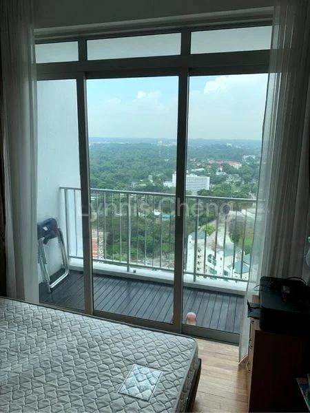 3 Bed Condo for Sale in  The Metropolitan Condominium - Image 2
